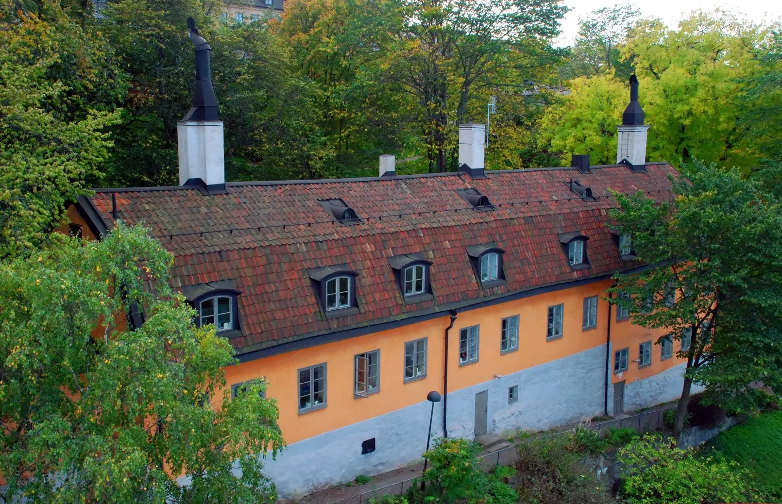 Takläggning – Torkel Knutssonsgatan 9-13