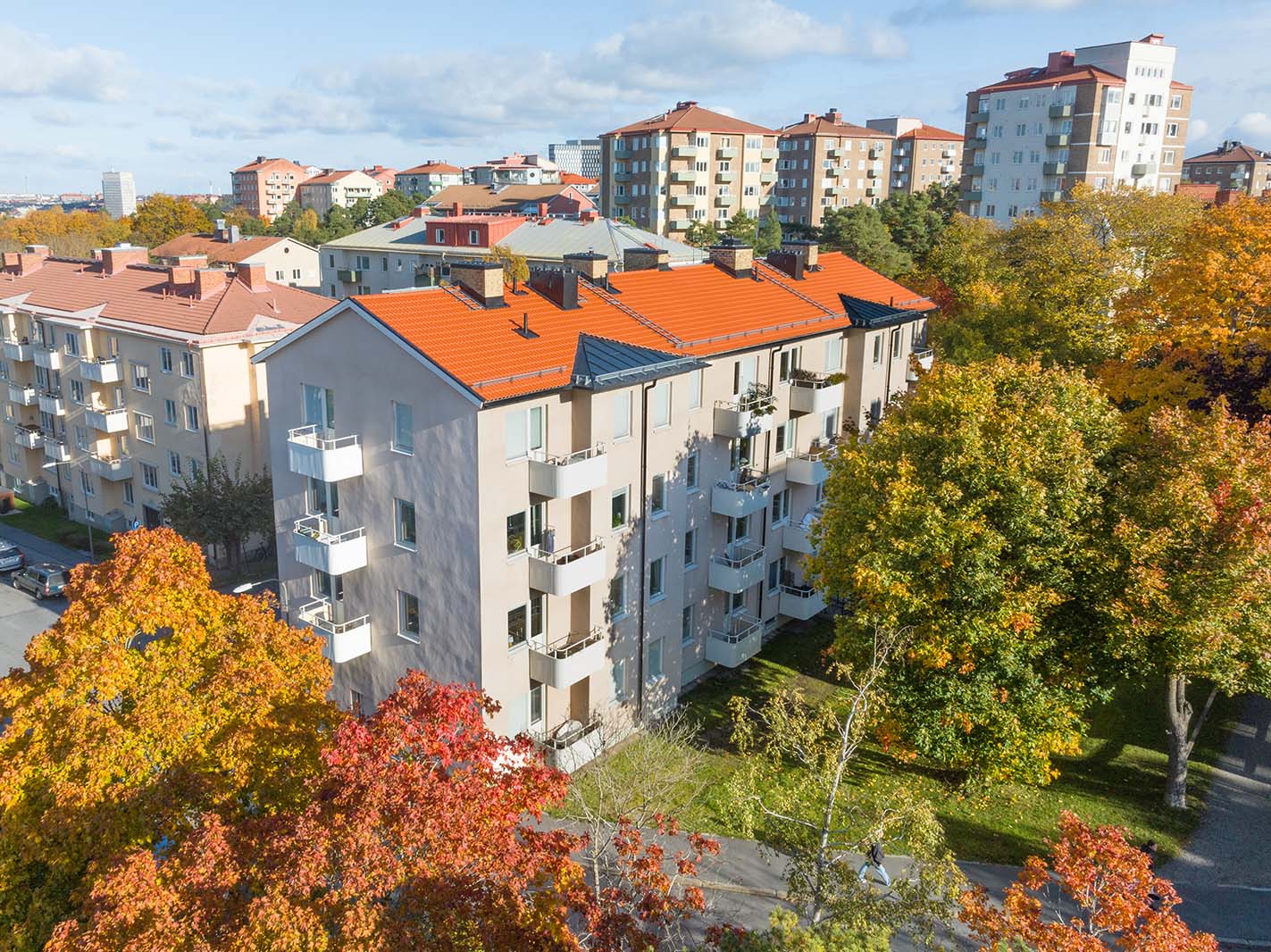 Takläggning – Bildhuggarvägen